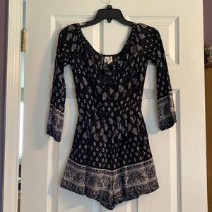 LA Hearts 3/4 Sleeve Romper